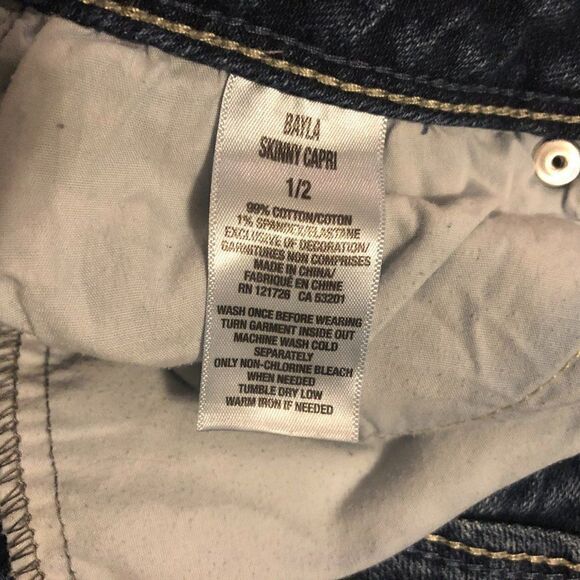 5-Pocket Aeropostale Bayla Skinny Capri Jeans in size 1/2 - Picture 9 of 12